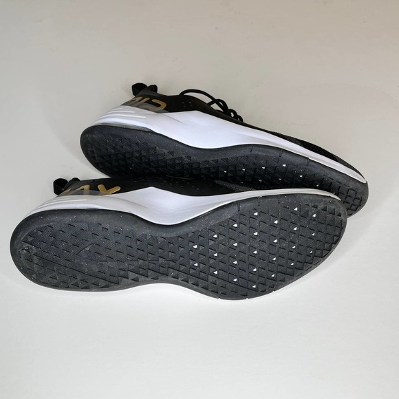 Nike Air Max Bella TR3 Athletic Sneakers New 11 - Picture 5 of 5